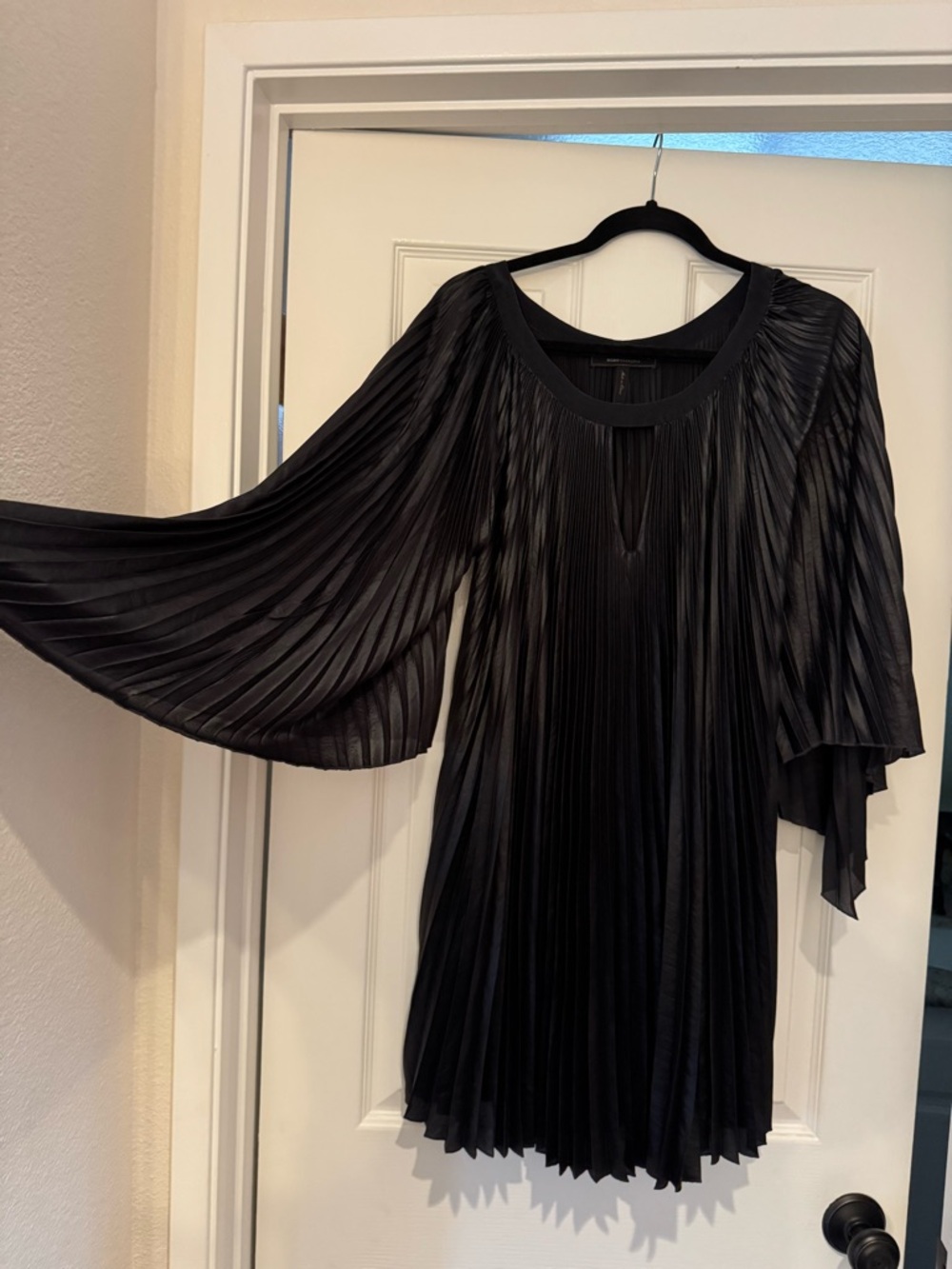 BCBGMaxAzria Black Pleated Bell-Sleeve Tunic